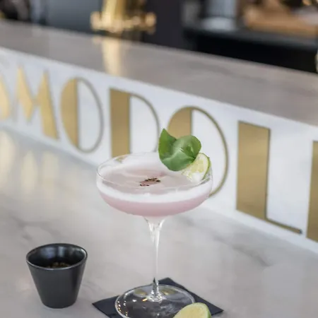 Cosmopolitain 3* Μπιαρίτζ