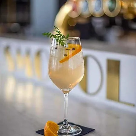 Cosmopolitain