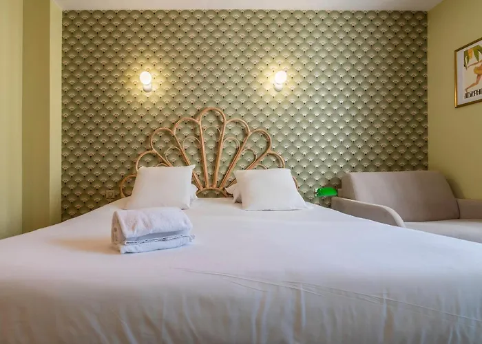 Hotell Cosmopolitain 3*