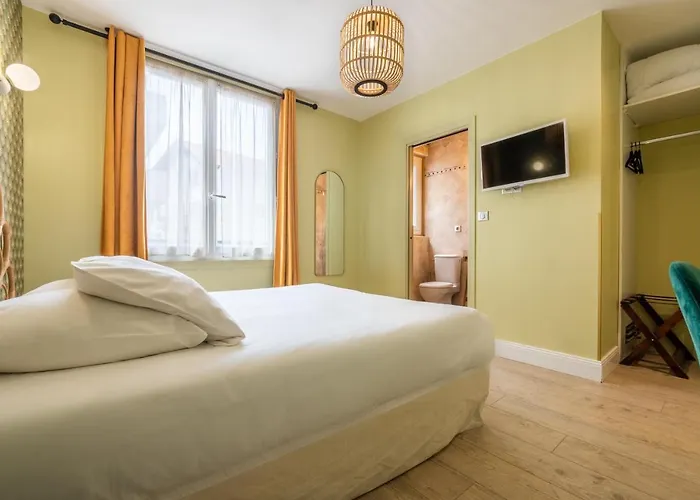 Cosmopolitain 3* Biarritz