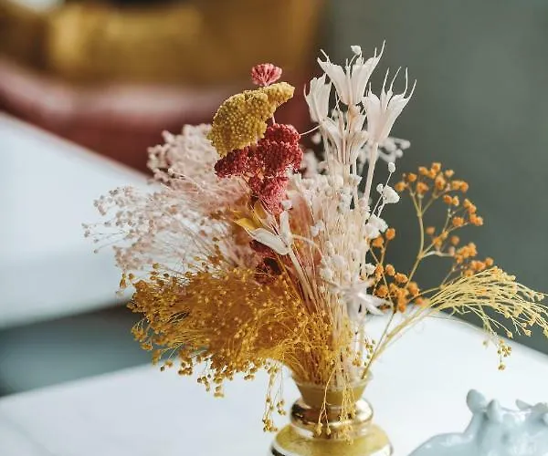 Hotell Cosmopolitain 3*